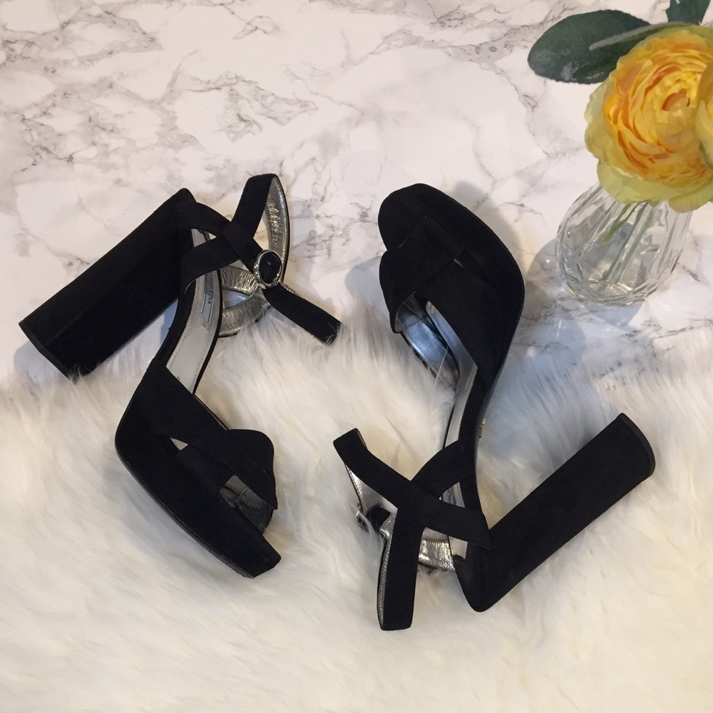 🔥SOLD Prada black  suede platform sandals - Picture 2 of 8